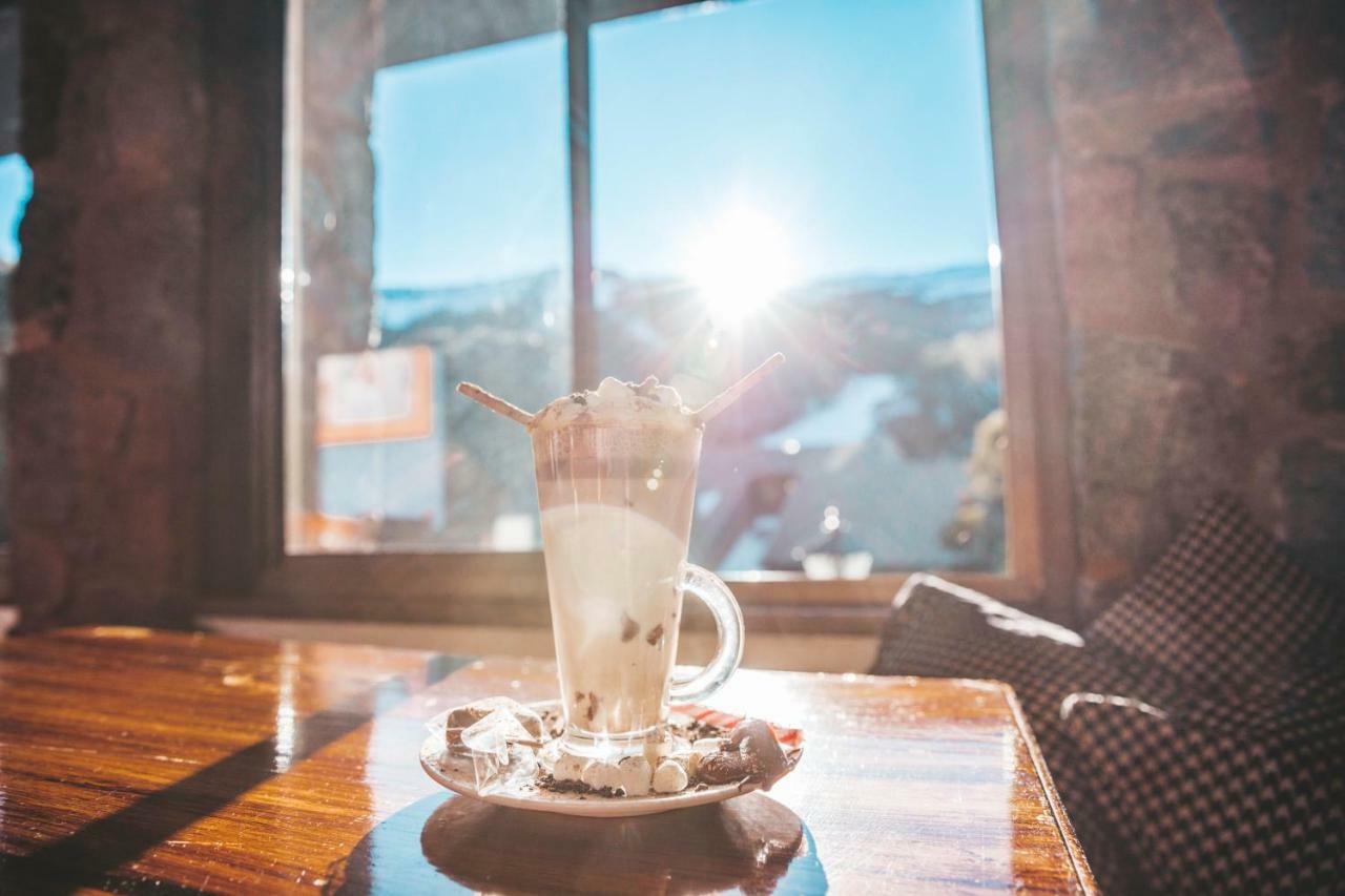 Bernti'S Mountain Inn Thredbo Εξωτερικό φωτογραφία