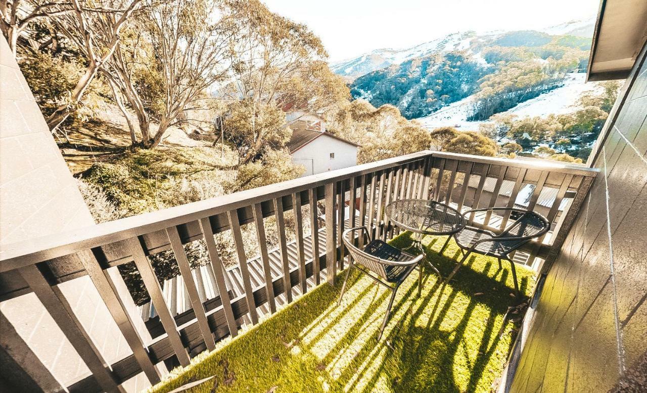 Bernti'S Mountain Inn Thredbo Εξωτερικό φωτογραφία