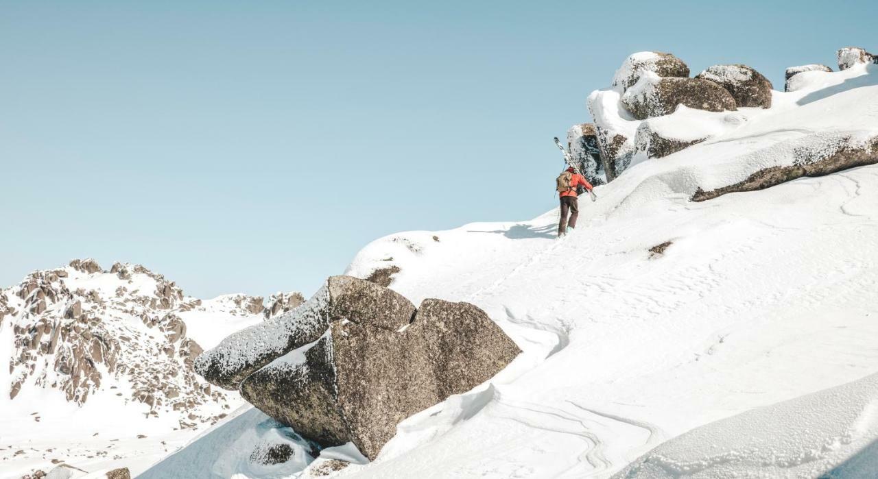 Bernti'S Mountain Inn Thredbo Εξωτερικό φωτογραφία